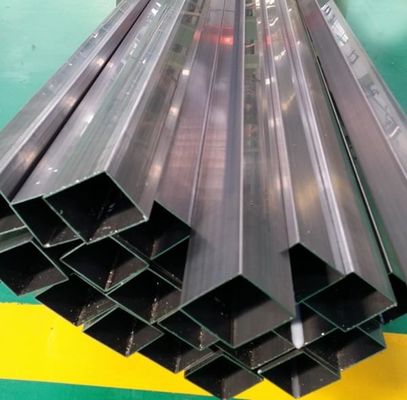 Tubos quadrados de aço inoxidável de largura personalizada - Alta resistência à corrosão